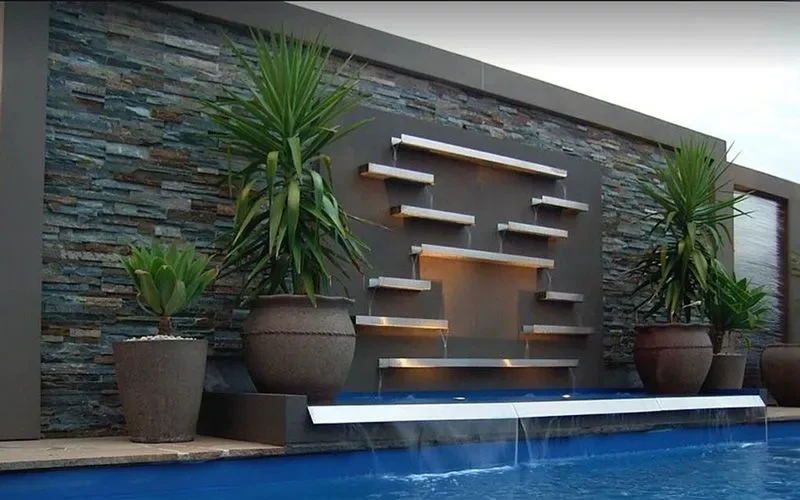 outdoor water feature design