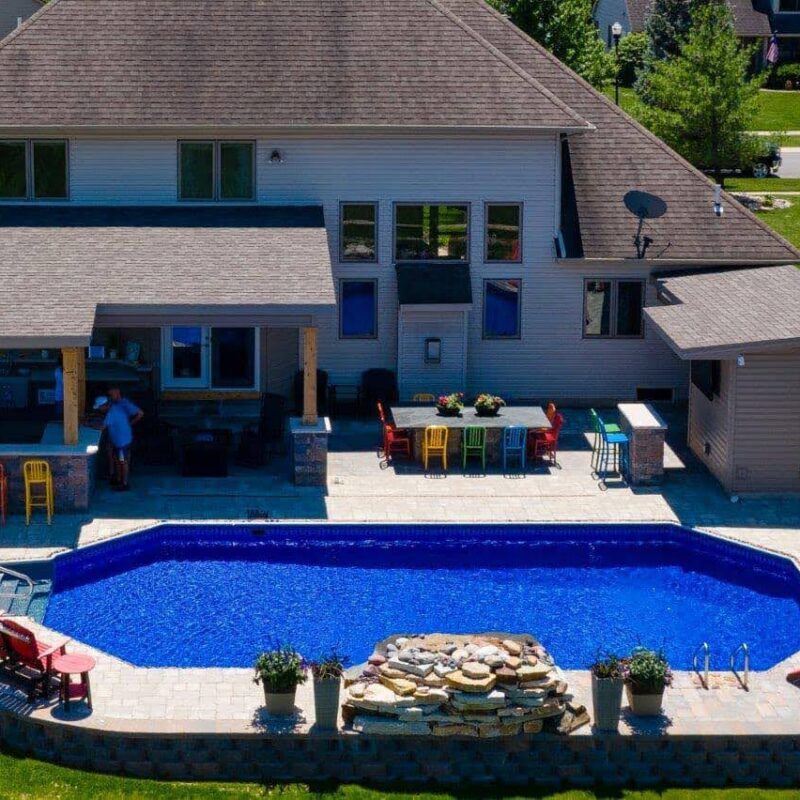 pool house builder
